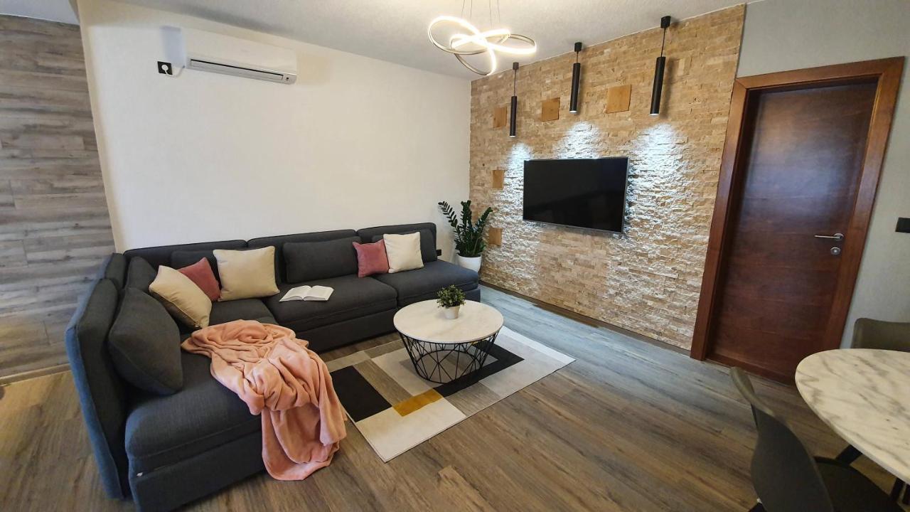 Apartments Lucic Slunj Bagian luar foto